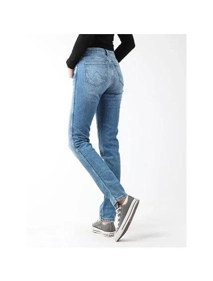 Dámské džíny Boyfriend Jeans Best Blue W model 16023545 - Wrangler Dámské džíny Boyfriend Jeans Best Blue W model 16023545 - Wrangler