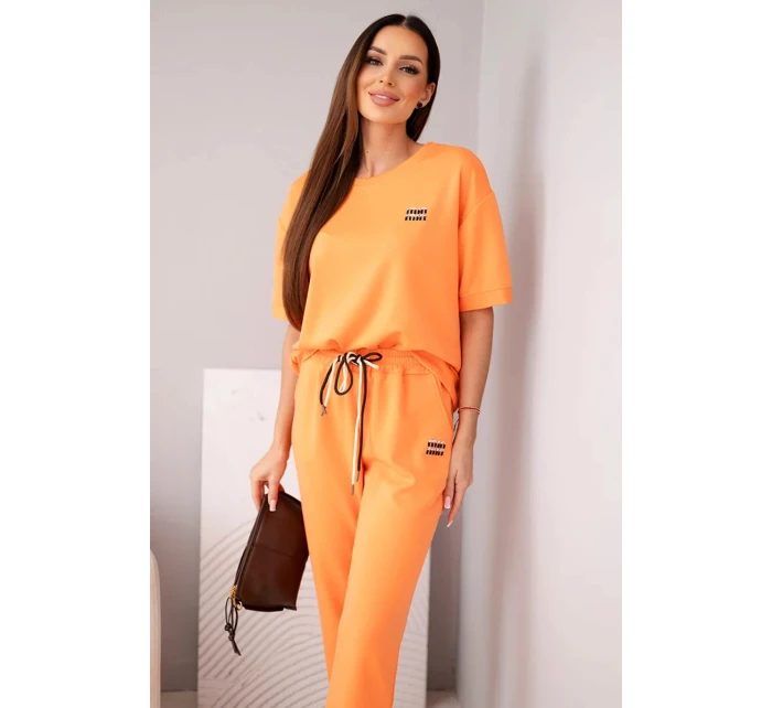 Dámský komplet z viskózy máslový s krátkým rukávem a kalhotami s ohrnutým lemem oranžový
