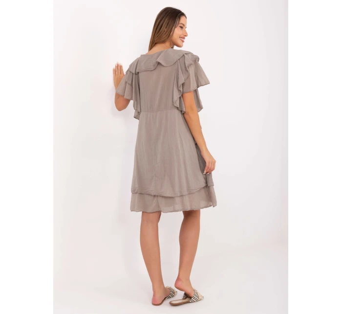 Sukienka MI SK model 21217549 ciemny bezowy - FPrice