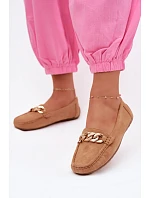 Dámské mokasíny se zlatým řetízkem a imitací semiše Camel Amaretto Dámské mokasíny se zlatým řetízkem a imitací semiše Camel Amaretto