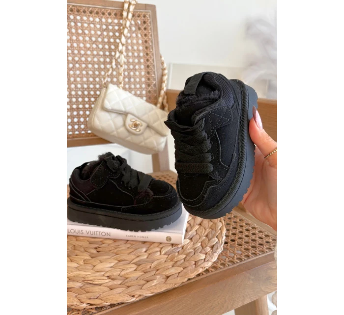 Dětské zateplené sneakers s kožíškem Mireen – černé