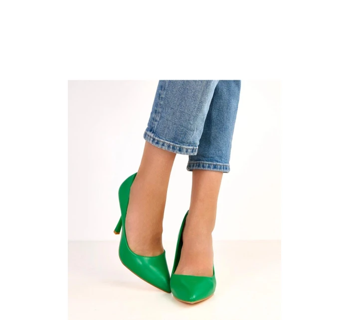 Lodičky na jehlovém podpatku model 220597 Solea Lodičky na jehlovém podpatku model 220597 Solea