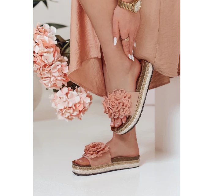 Dámské květinové žabky pink model 21989020 - Dstreet
