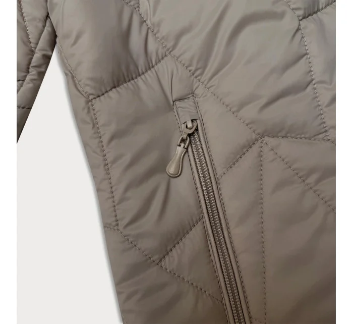 Tenká béžová dámská prošívaná bunda s kapucí model 21001841 - J.STYLE Tenká béžová dámská prošívaná bunda s kapucí model 21001841 - J.STYLE
