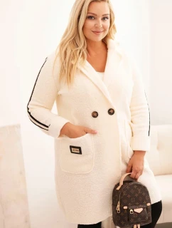 Dámský kabát Plus Size z umělé model 21297090 látky s kapsami ecru - K-Fashion