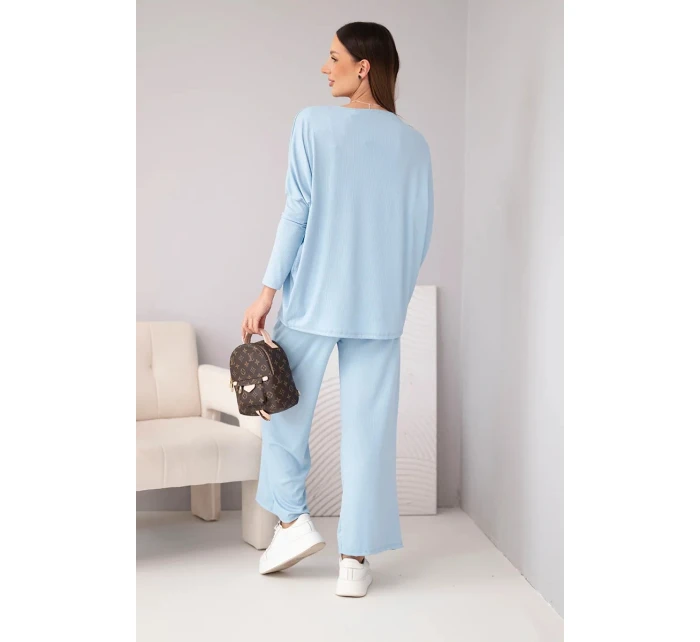 Dámský viskózový komplet s volnou blůzou a kalhotami modrý Dámský viskózový komplet s volnou blůzou a kalhotami modrý
