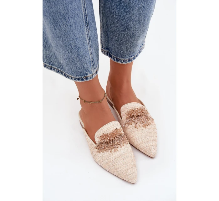 Dámské pantofle s ozdobou Béžové model 21747685 - Boto Dámské pantofle s ozdobou Béžové model 21747685 - Boto