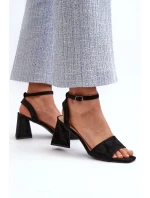 Dámské sandály na vysokém podpatku vyrobené z Eco Suede Black Upttima Dámské sandály na vysokém podpatku vyrobené z Eco Suede Black Upttima
