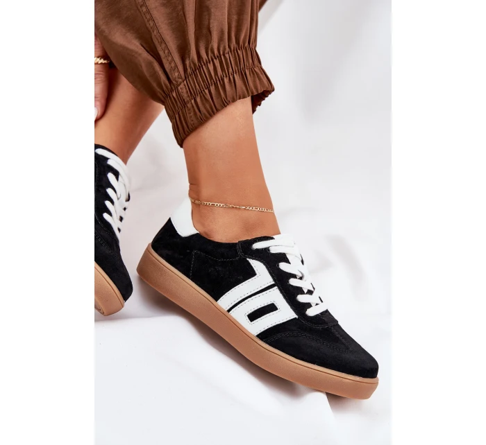 Tenisky Sportovní Obuv Semišová model 21690666 Černé - VINCEZA Tenisky Sportovní Obuv Semišová model 21690666 Černé - VINCEZA