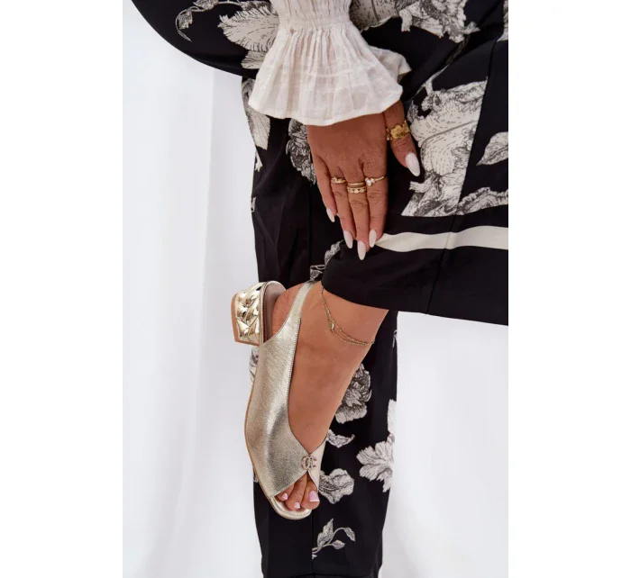 Sandály na podpatku  model 211358 Step in style