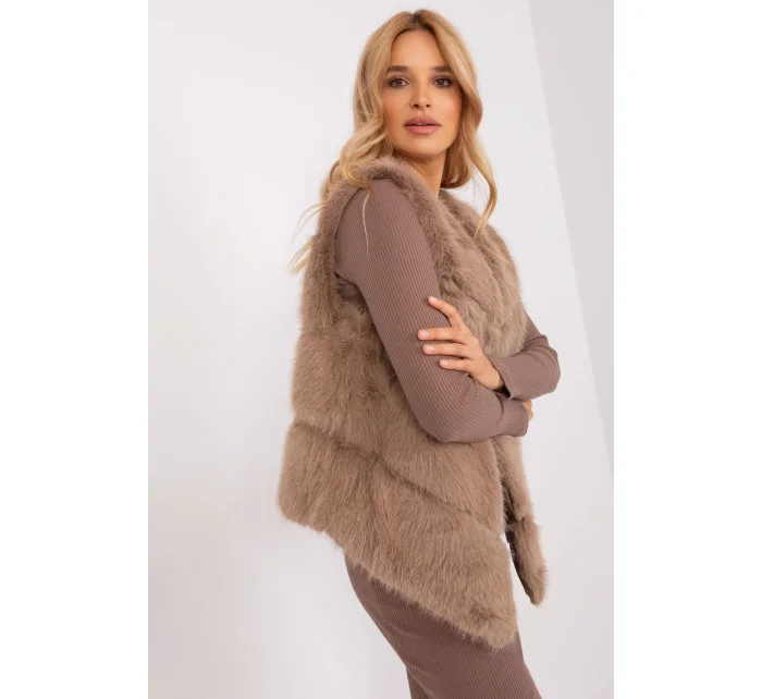 Vesta  model 186715 AT