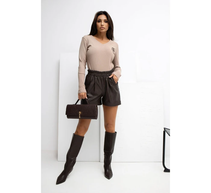 Halenka  model 221541 Rue Paris