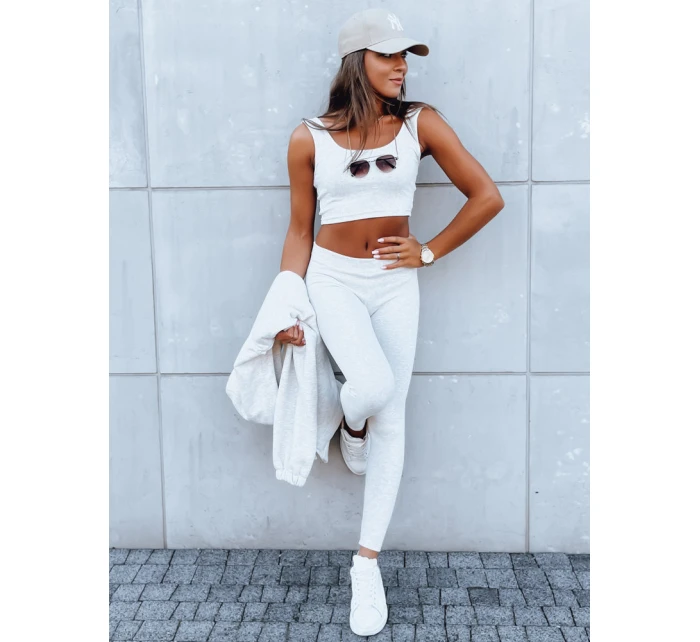 Dámská tepláková souprava světle šedá Dstreet model 21970744 - FashionStreet Dámská tepláková souprava světle šedá Dstreet model 21970744 - FashionStreet