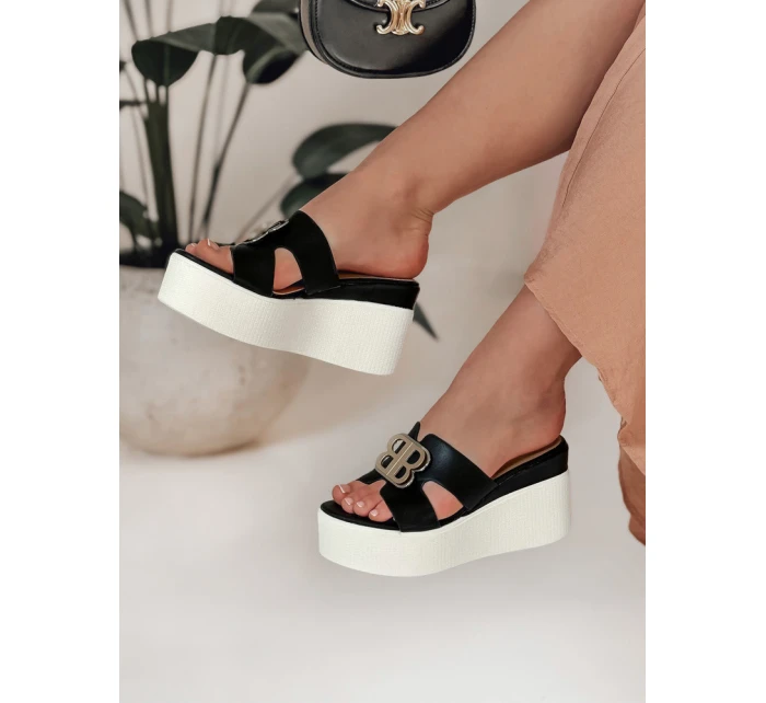 PLATSIMA dámské žabky na platformě černé FashionStreet ZY0757