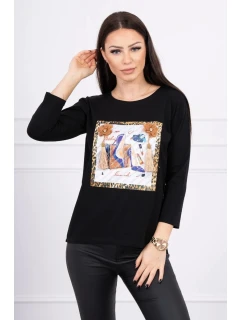 Halenka s 3D grafikou a ozdobnými volánky černá