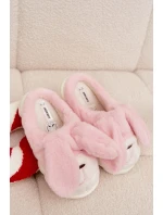 Kožešinové dámské pantofle růžové model 21772462 - Boto Kožešinové dámské pantofle růžové model 21772462 - Boto