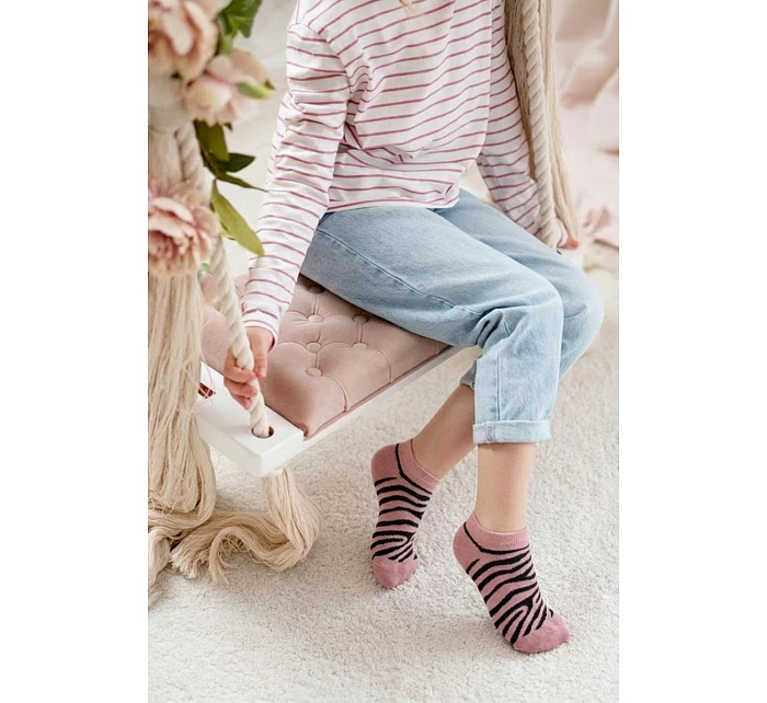 Dětské model 22044989 Kotníkové Ponožky Zebra Růžové - Milena