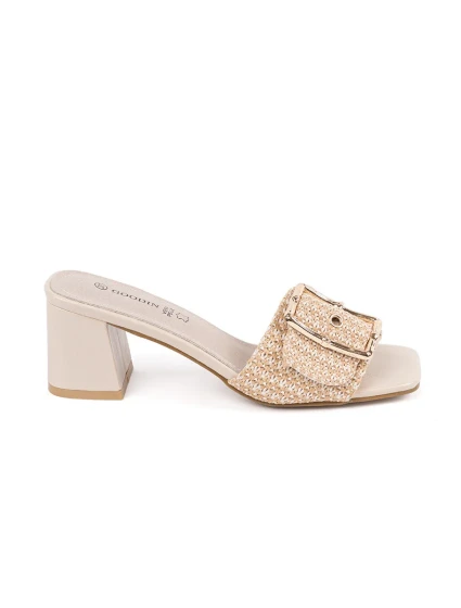 Klasické hnědé dámské nazouváky na širokém podpatku Klasické hnědé dámské nazouváky na širokém podpatku