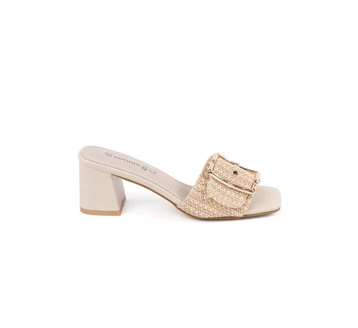 Klasické hnědé dámské nazouváky na širokém podpatku Klasické hnědé dámské nazouváky na širokém podpatku