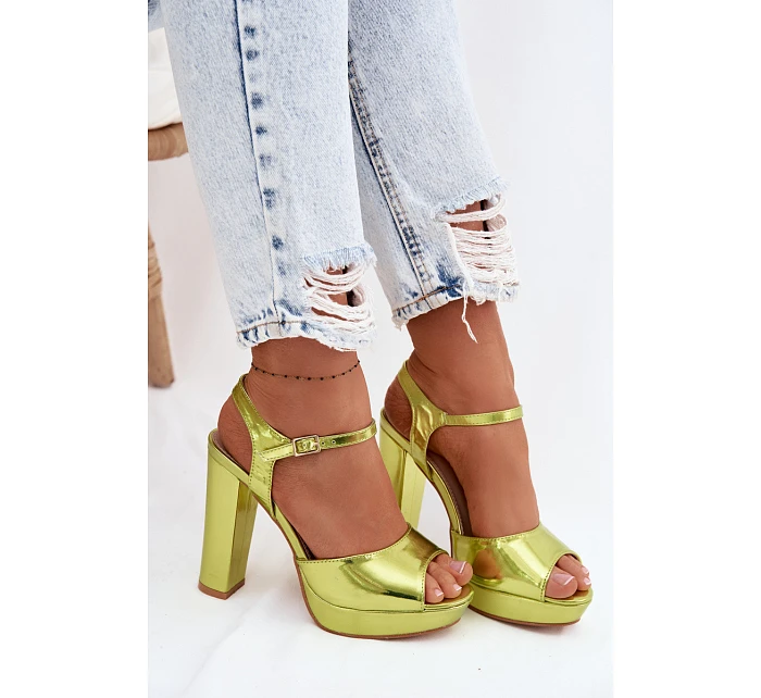Dámské sandály na vysokém podpatku zelené model 22103033 - Boto