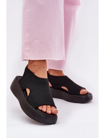 Dámské sandály na platformě černé model 21702370 - Boto Dámské sandály na platformě černé model 21702370 - Boto