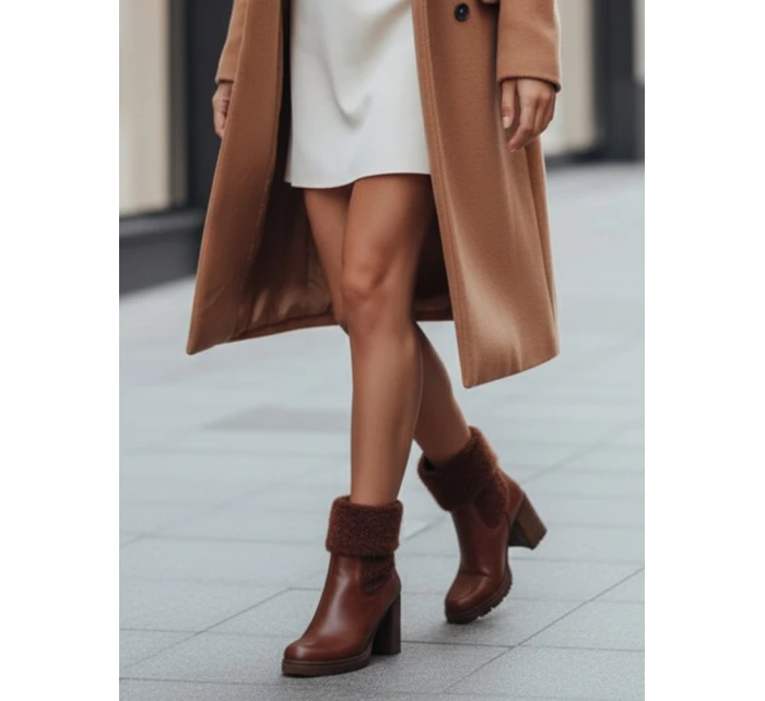 Dámské velbloudí kozačky na podpatku FashionStreet ZY1310