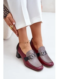 Kožené lodičky na podpatku se zlatou ozdobou Laura Messi 2861 bordové