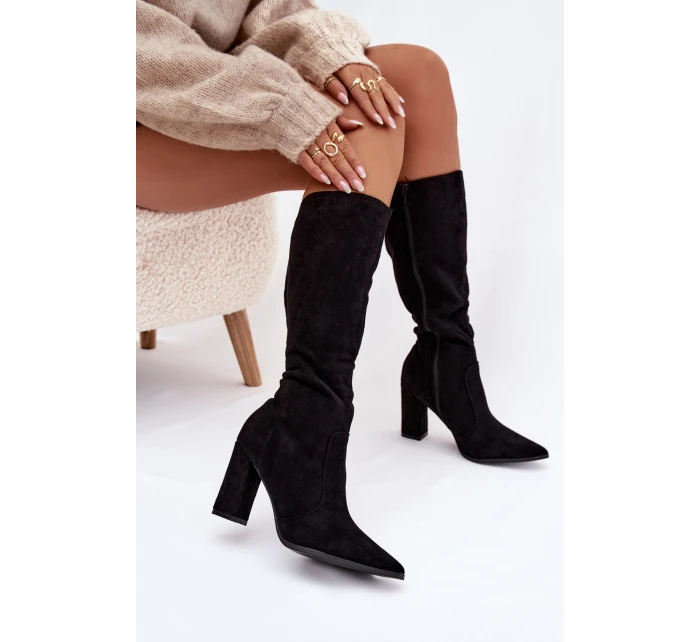 Dámské kozačky na sloupku z eko‑semiše zateplené – černé Narille Dámské kozačky na sloupku z eko‑semiše zateplené – černé Narille