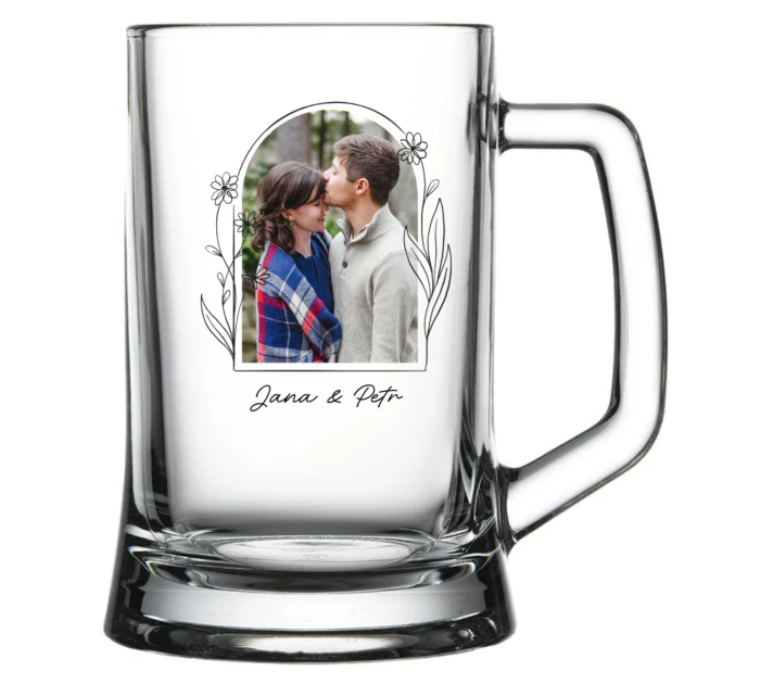 Personalizovaná pivní sklenice s květinovým ohraničením 