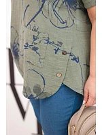 Dámská bavlněná halenka Plus Size s krátkým rukávem a kapsou khaki Dámská bavlněná halenka Plus Size s krátkým rukávem a kapsou khaki