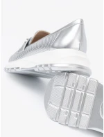 Krásné dámské stříbrné mokasíny platforma Krásné dámské stříbrné mokasíny platforma