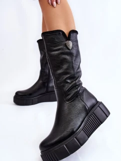 model 21605589 Kožené dámské kozačky s vlnou černé - Zazoo