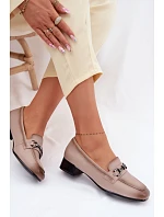 Kožené dámské lodičky na klínu s ozdobou Vinceza 39978 béžové