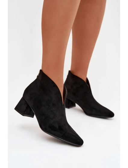 Dámské kotníkové boty na klínku s Černé model 21919517 - Boto