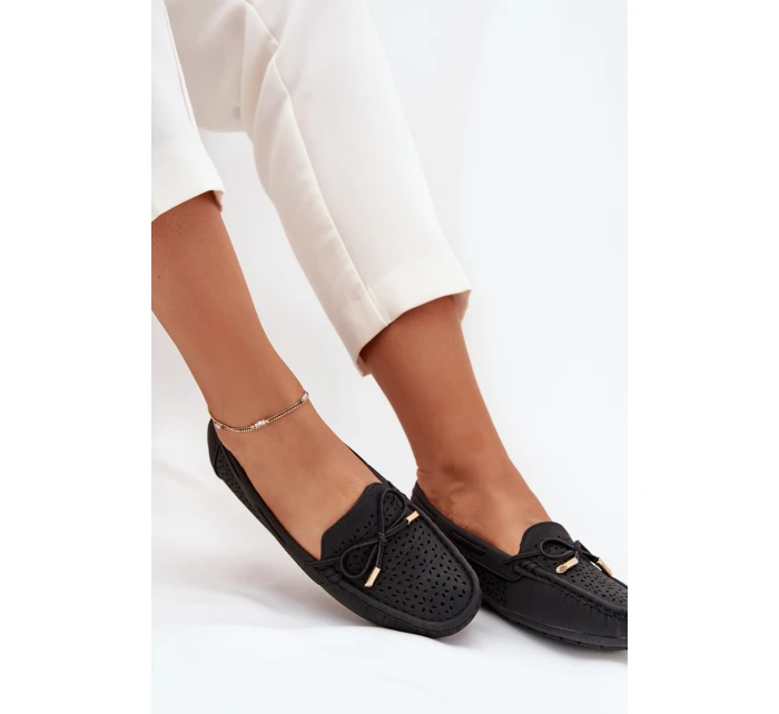 Dámské mokasíny s perforovaným vzorem a šněrováním Mirisa – černé Dámské mokasíny s perforovaným vzorem a šněrováním Mirisa – černé