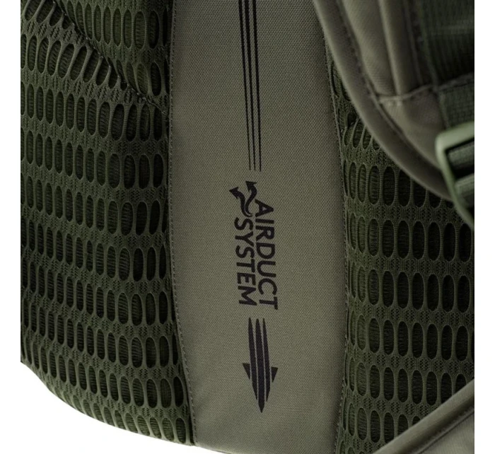 Batoh  37 model 20068638 - Magnum