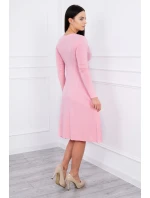 Šaty s průstřihem pod prsy pudrově růžové
