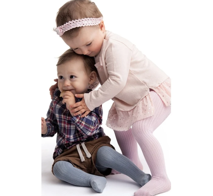 KOJENECKÉ PUNČOCHÁČE NADÝCHANÉ.