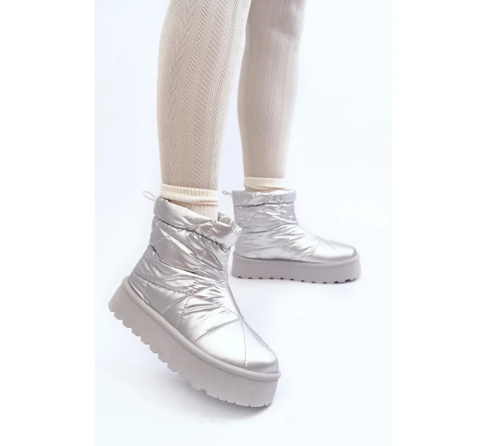 Dámské sněhule na masivní platformě model 21819220 Stříbrná - SEASTAR Dámské sněhule na masivní platformě model 21819220 Stříbrná - SEASTAR