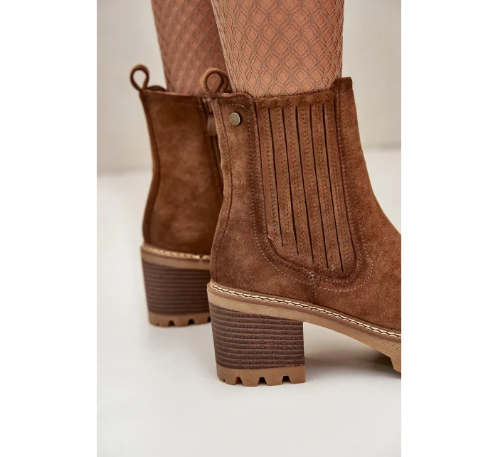 Dámské Kotníkové Boty Na Podpatku Z Eko Semiše Zateplené Tmavě Hnědé Nevitas Dámské Kotníkové Boty Na Podpatku Z Eko Semiše Zateplené Tmavě Hnědé Nevitas