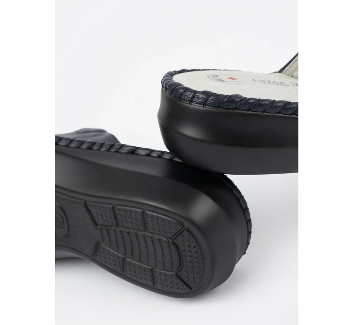 Trendy  nazouváky dámské tmavě modré na plochém podpatku