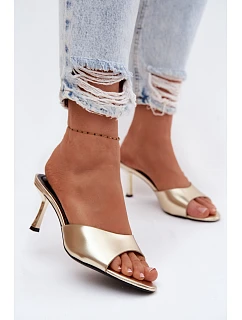 Sandály z umělé kůže na jehlovém podpatku Zlaté model 22103061 - Boto