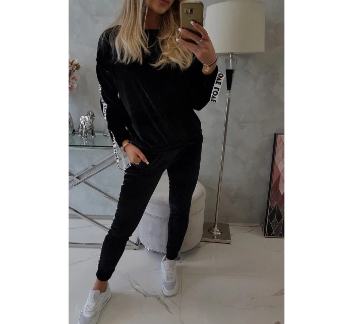 model 21753118 velurová sada černá - K-Fashion