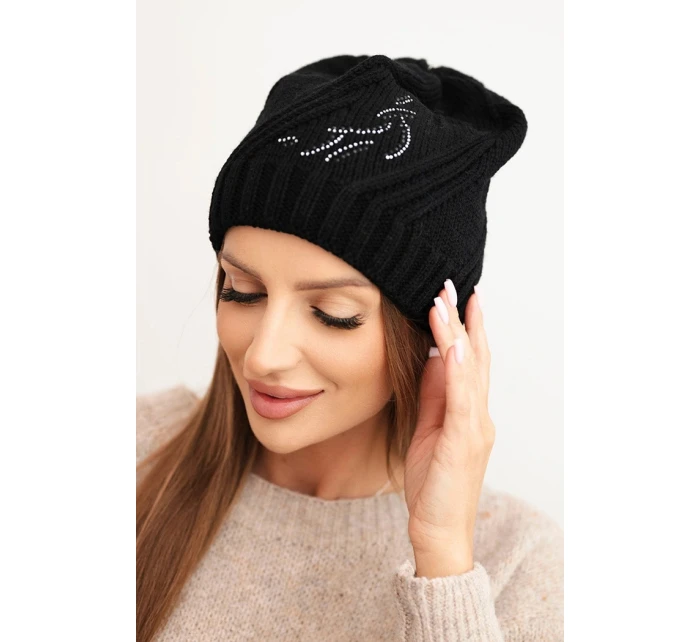 Dámská zimní čepice s vlnou volného střihu K442 černá