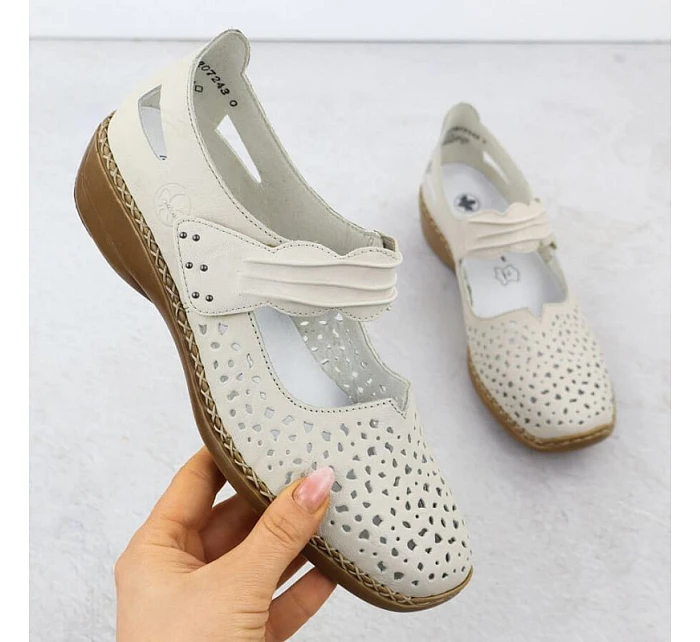 Dámská kožená prolamovaná obuv na suchý zip béžové barvy Rieker 41399-14