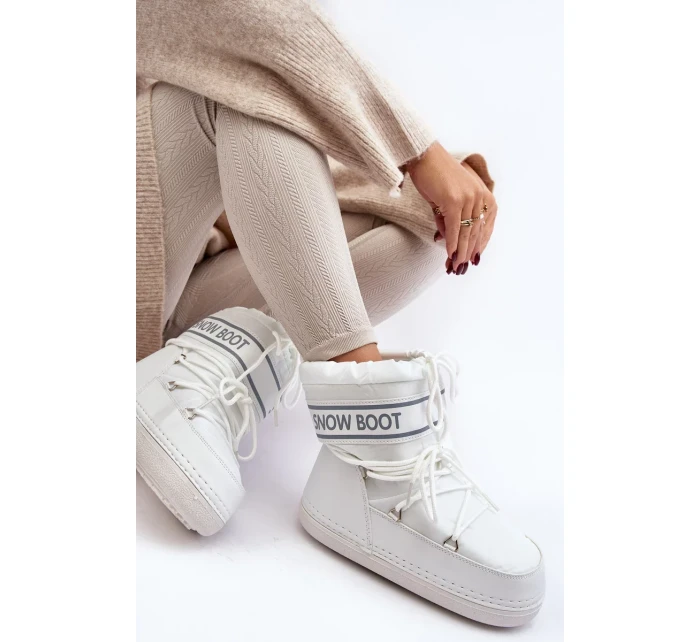 Dámské bílé boty do sněhu se zavazováním model 20039028 - Kesi Dámské bílé boty do sněhu se zavazováním model 20039028 - Kesi