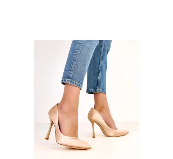 Lodičky na jehlovém podpatku  model 220604 Solea