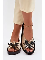 Kožené dámské sandály s ozdobou S.Barski KV61-6045 Zlaté