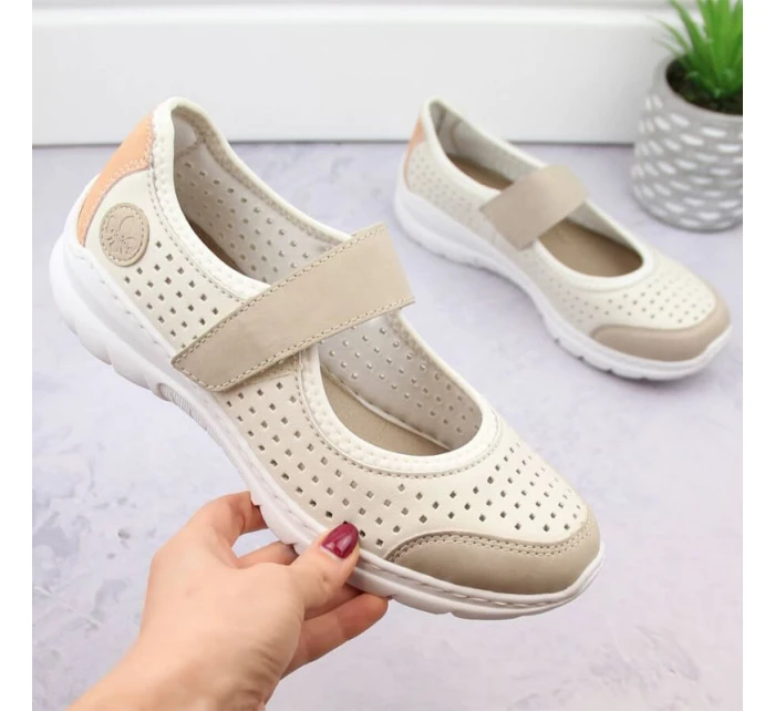 Pohodlná polobotka W béžová model 22033608 - Rieker