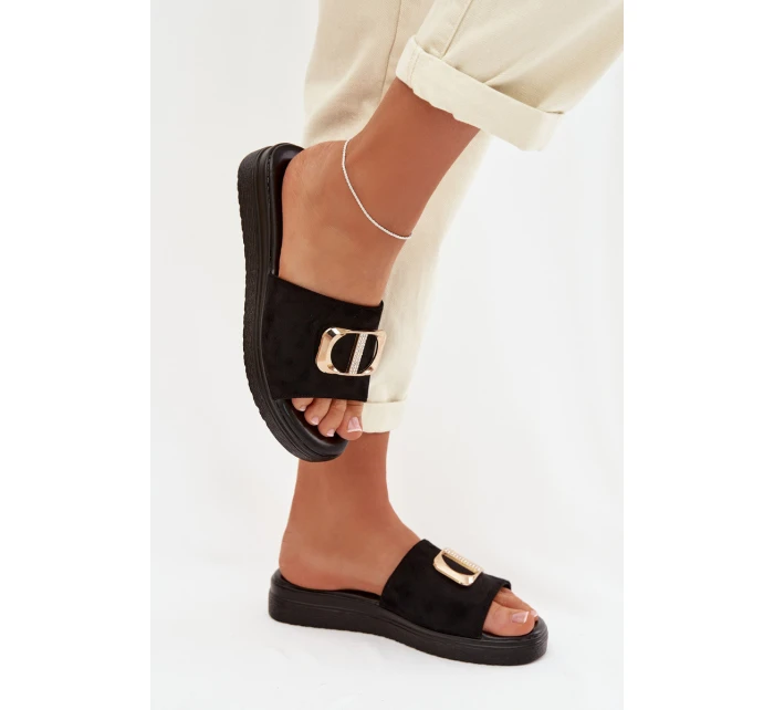 Dámské pantofle se zlatým detailem Černé model 22027948 - Boto